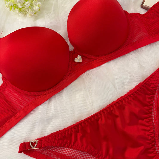 Silk Padded Stylish  Bra & Panty Set - My Store